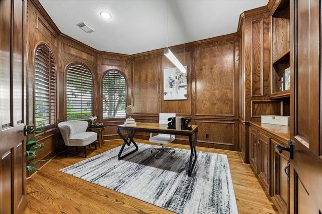 3511 St Tropez Way, Houston, TX 77082