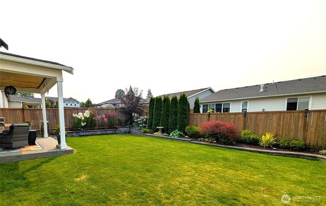 8406 57th Place NE, Marysville, WA 98270