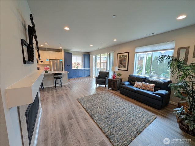 8406 57th Place NE, Marysville, WA 98270