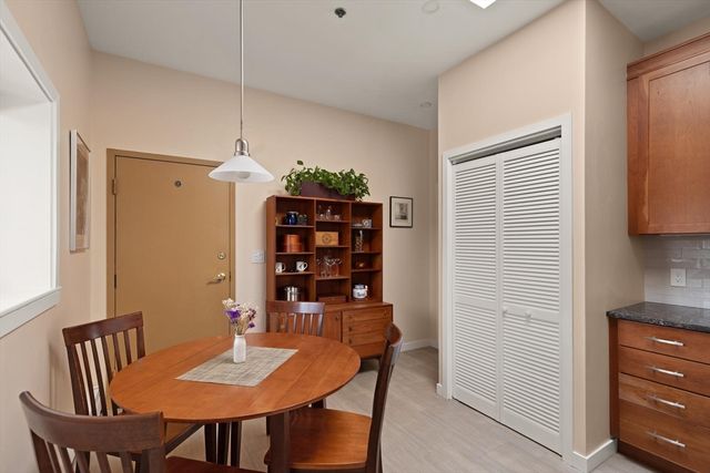 515 Pleasant St 3-1, Melrose, MA 02176