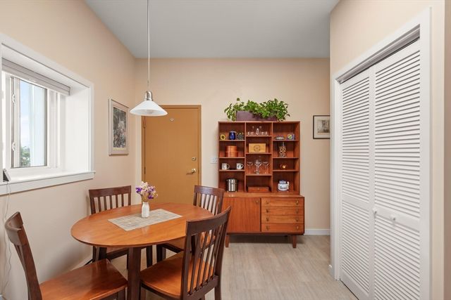 515 Pleasant St 3-1, Melrose, MA 02176