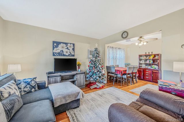 34 Meyer Avenue, Valley Stream, NY 11580