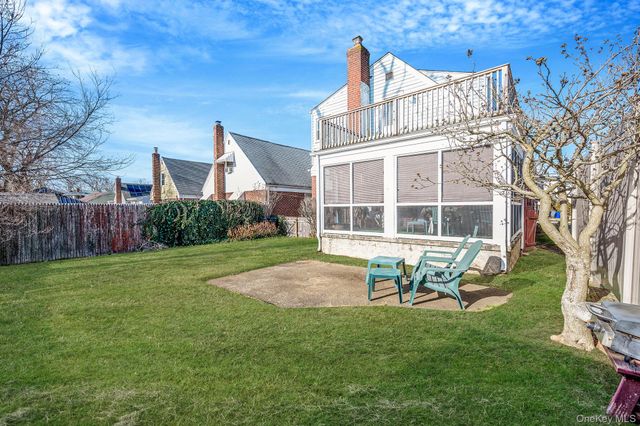 34 Meyer Avenue, Valley Stream, NY 11580