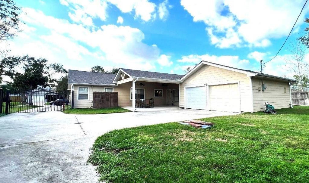 1430-A Freedonia, Houston, TX 77055