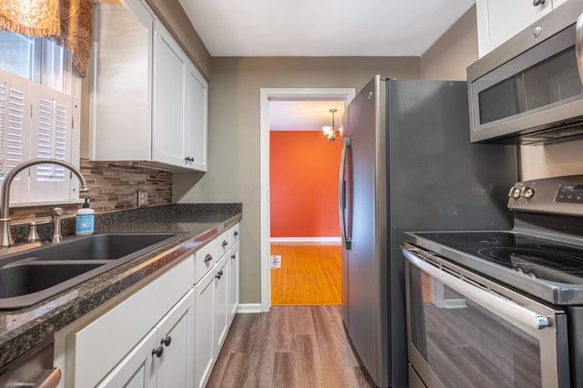 451 Lawnview Avenue, Springfield, OH 45505