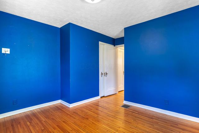 451 Lawnview Avenue, Springfield, OH 45505