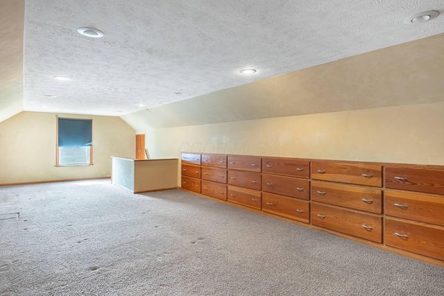 451 Lawnview Avenue, Springfield, OH 45505