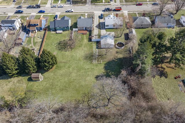 451 Lawnview Avenue, Springfield, OH 45505