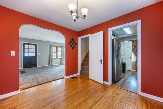 451 Lawnview Avenue, Springfield, OH 45505