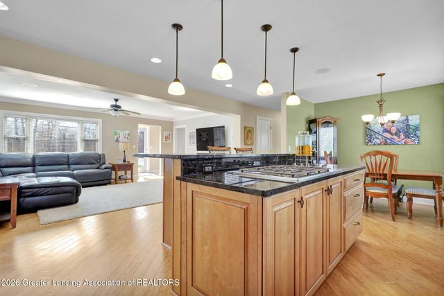 7360 Delta River Drive, Lansing, MI 48906