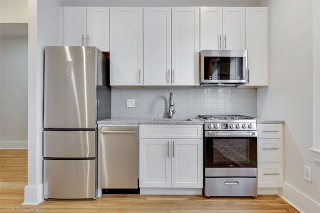 45-14 43rd Street 3E, Sunnyside, NY 11104