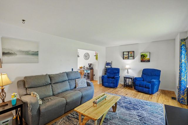3843 Athens Avenue, Waterford, MI 48329