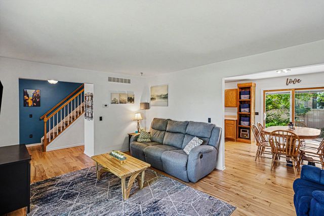 3843 Athens Avenue, Waterford, MI 48329