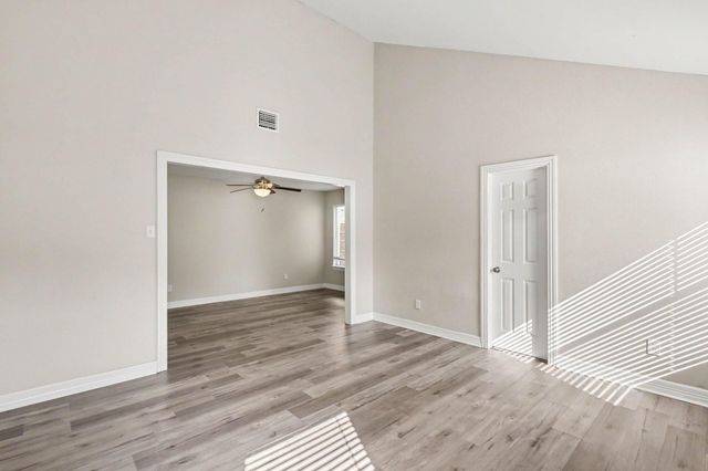 3 Flint Street, Conroe, TX 77301