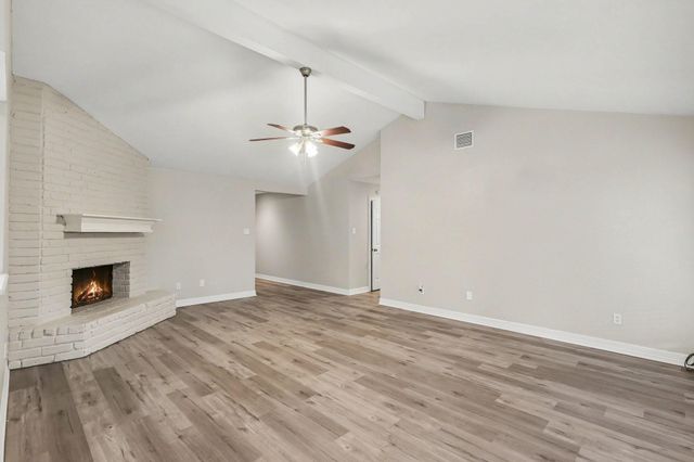 3 Flint Street, Conroe, TX 77301