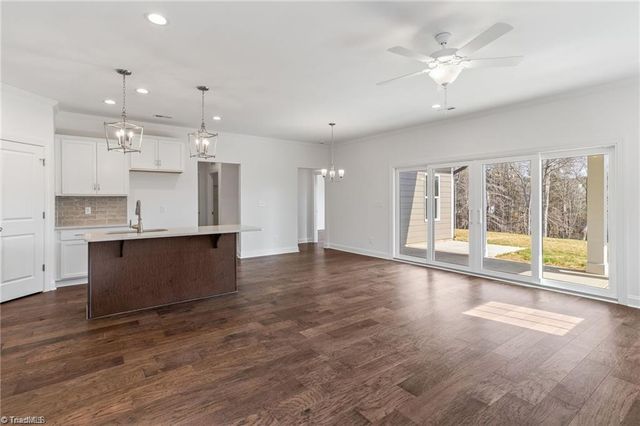 1675 Ashmead Lane, Clemmons, NC 27012