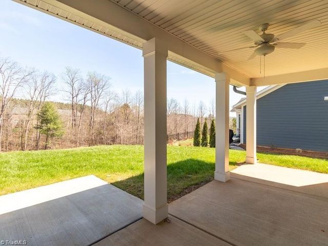 1675 Ashmead Lane, Clemmons, NC 27012