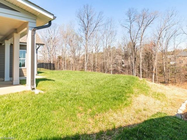 1675 Ashmead Lane, Clemmons, NC 27012