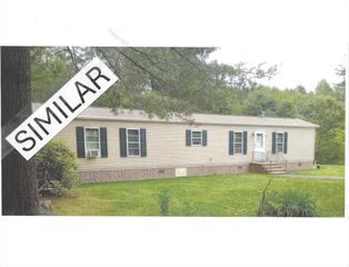 37 Gauthier Rd, Barre, MA 01005