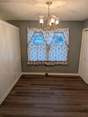 103 Cherokee Trl, Shelbyville, TN 37160