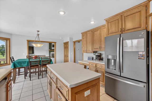 465 WINDING WATERS WAY, De Pere, WI 54115