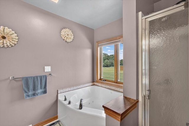 465 WINDING WATERS WAY, De Pere, WI 54115