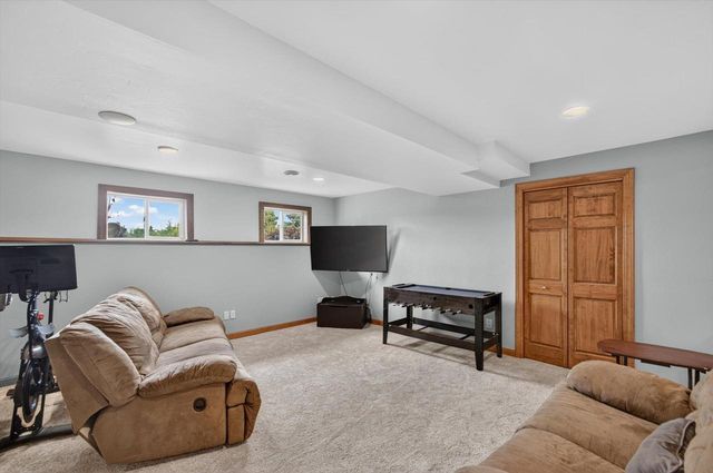 465 WINDING WATERS WAY, De Pere, WI 54115