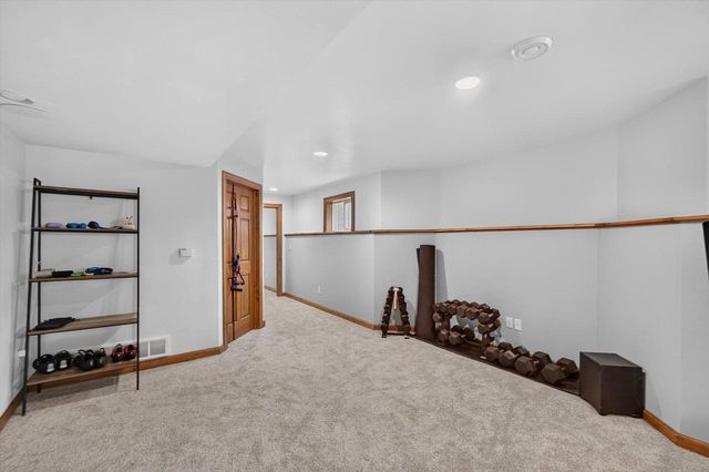 465 WINDING WATERS WAY, De Pere, WI 54115