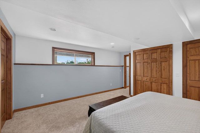 465 WINDING WATERS WAY, De Pere, WI 54115