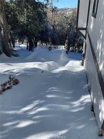 1228 Acadia, Lake Arrowhead, CA 92352
