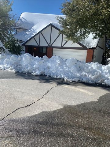 1228 Acadia, Lake Arrowhead, CA 92352