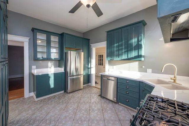 54 E 8th St, Tracy, CA 95376