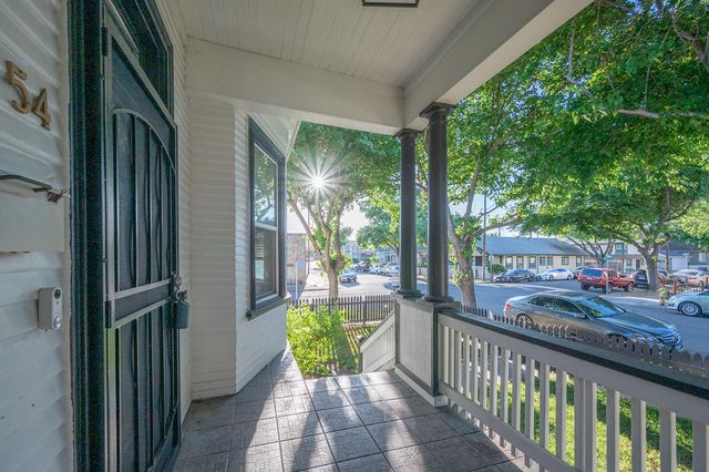 54 E 8th St, Tracy, CA 95376