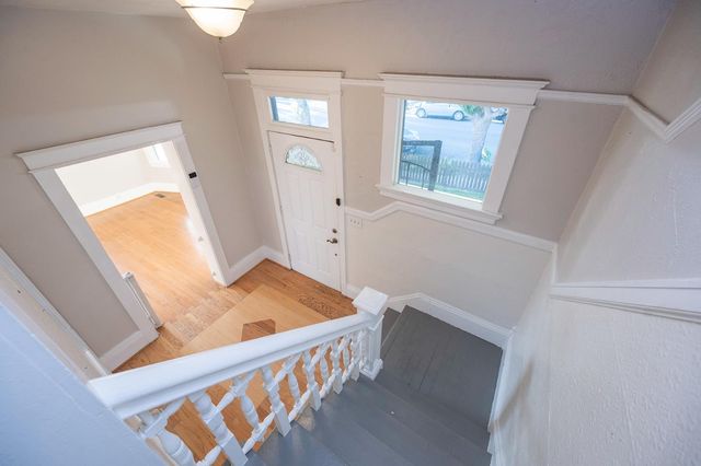 54 E 8th St, Tracy, CA 95376