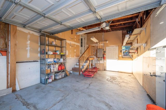 54 E 8th St, Tracy, CA 95376