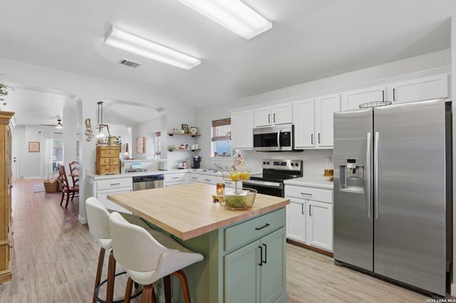 14718 Wilmington, Selma, TX 78154