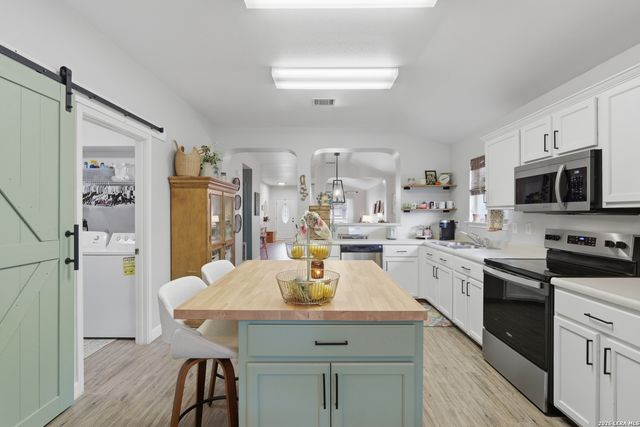 14718 Wilmington, Selma, TX 78154