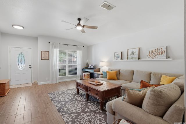 14718 Wilmington, Selma, TX 78154