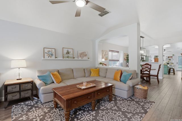 14718 Wilmington, Selma, TX 78154