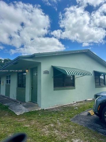 5649 SW 27th St 1, West Park, FL 33023