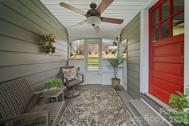 121 Johnson Street, Canton, NC 28716