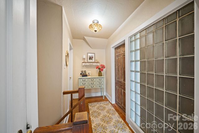 121 Johnson Street, Canton, NC 28716