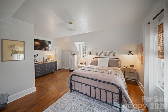 121 Johnson Street, Canton, NC 28716