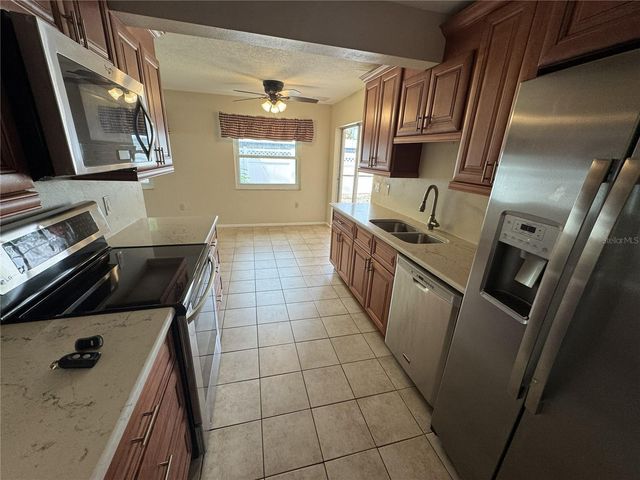 517 MOUNT VERNON DRIVE, Venice, FL 34293