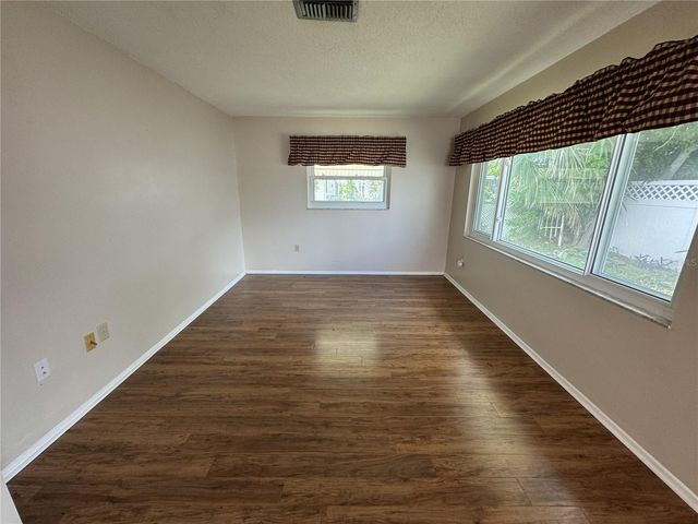 517 MOUNT VERNON DRIVE, Venice, FL 34293