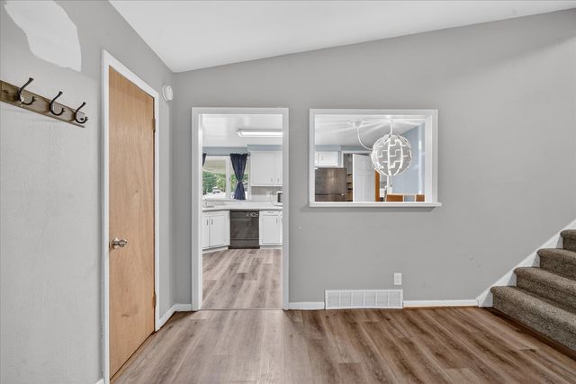 628 HIGH Terrace, Dekalb, IL 60115