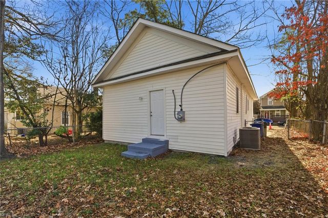 731 31st ST, Newport News, VA 23607