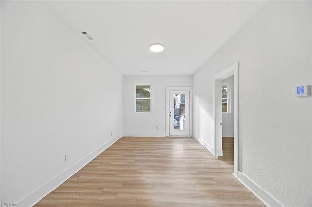 731 31st ST, Newport News, VA 23607