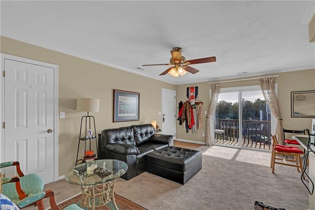 914 W Ocean View Ave Apt 201, Norfolk, VA 23503