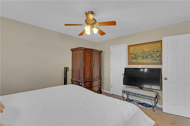914 W Ocean View Ave Apt 201, Norfolk, VA 23503